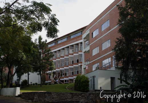Campus UNLA y Construcción